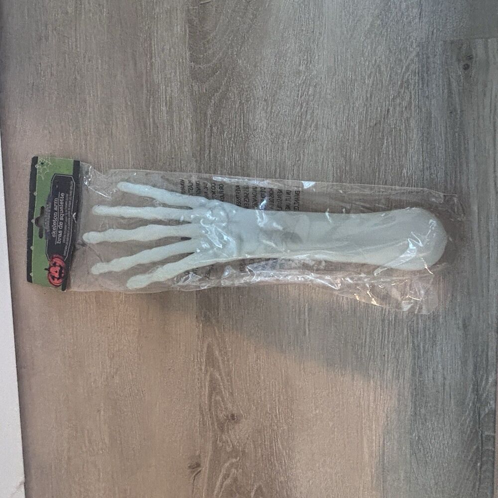 GREENBRIER HALLOWEEN SKELETON ARM STAKE GLOW IN THE DARK PROP DECORATION NWT